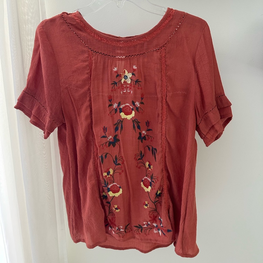Umgee red/orange floral shirt
